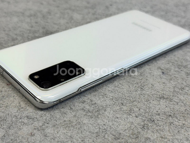 갤럭시S20플러스 화이트색상 256용량 가성비 서브용 추천 검수완료 10만원 판매해요--9